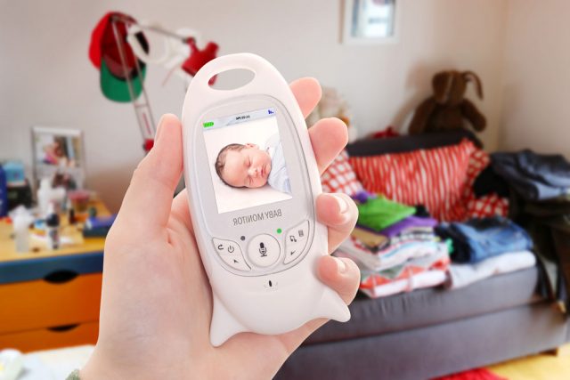 Babyphone strahlungsarm: So vermeiden Sie Elektrosmog im Kinderzimmer