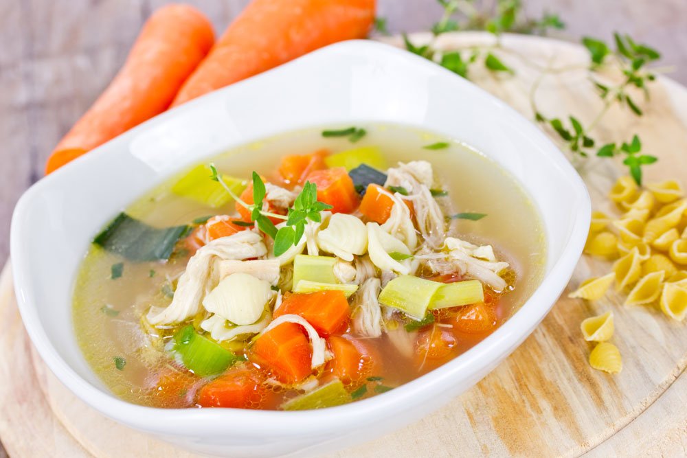 Hühnersuppe hilft bei Erkältungen