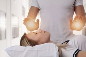 Wie funktioniert Reiki?