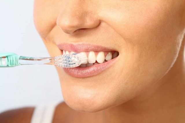 Zahnpflege: 3 Tipps für egsunde und weiße Zähne