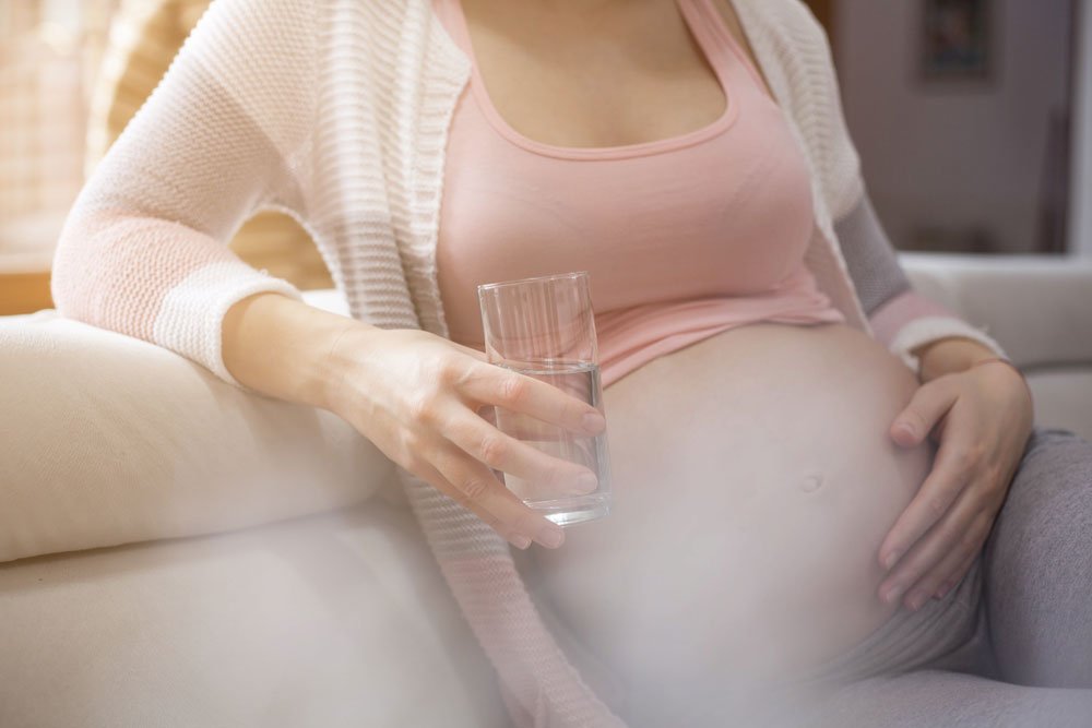 Schwangere brauchen mehr Flüssigkeit